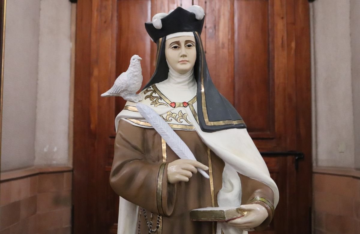 Foto de capa da notícia Festa de Santa Teresa D'Ávila 2025 celebra 125 anos da dedicação da Catedral Diocesana de Caxias do Sul