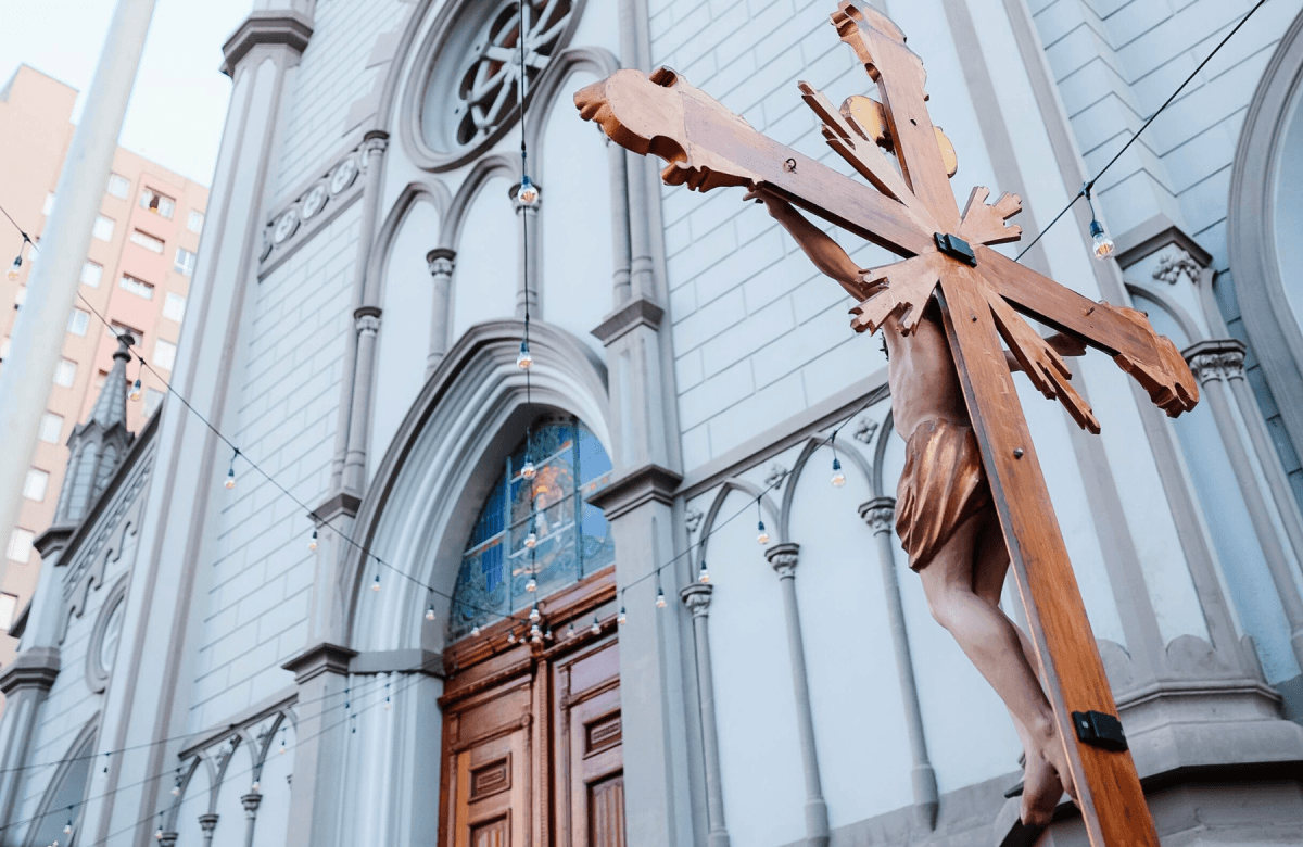 Foto de capa da notícia Em espírito do Jubileu de 2025, Catedral Diocesana de Caxias do Sul convida para a peregrinação das mães