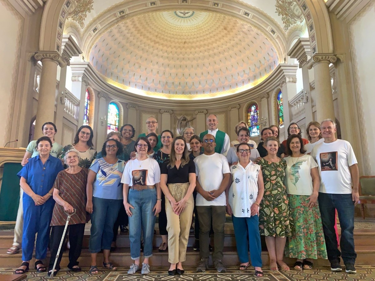 Catedral de Caxias do Sul reúne catequistas em dia de retiro de espiritualidade para iniciar atividades de 2025