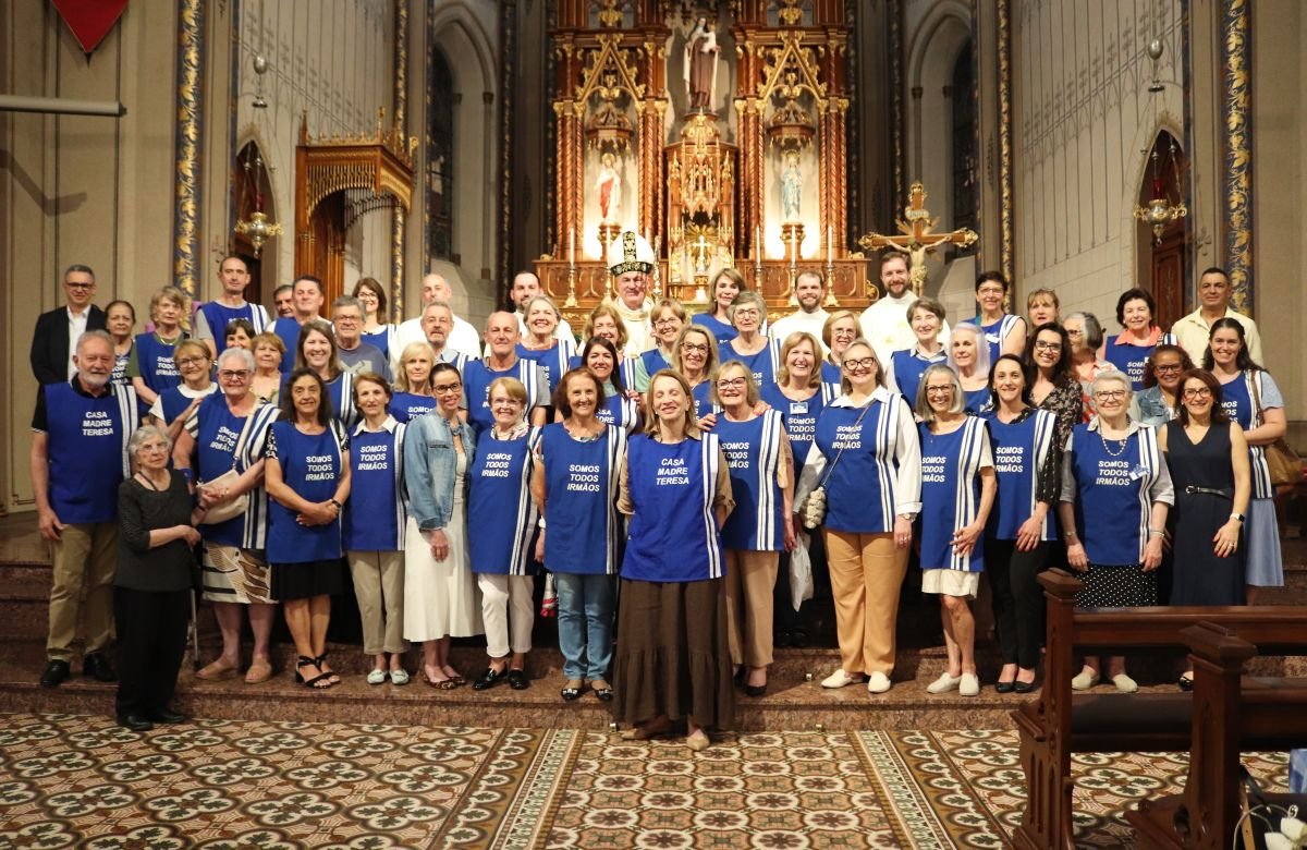Foto de capa da notícia Missa solene e confraternização marcam a celebração dos 25 anos da Casa Madre Teresa, Pastoral Social da Catedral